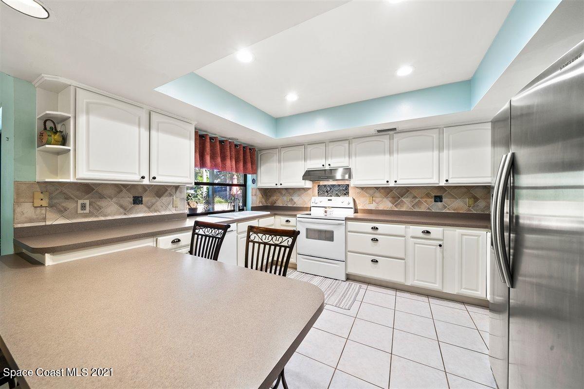 460 Carriage Road Satellite Beach, FL 32937 - Photo 16 of 50 13-DSC0645925