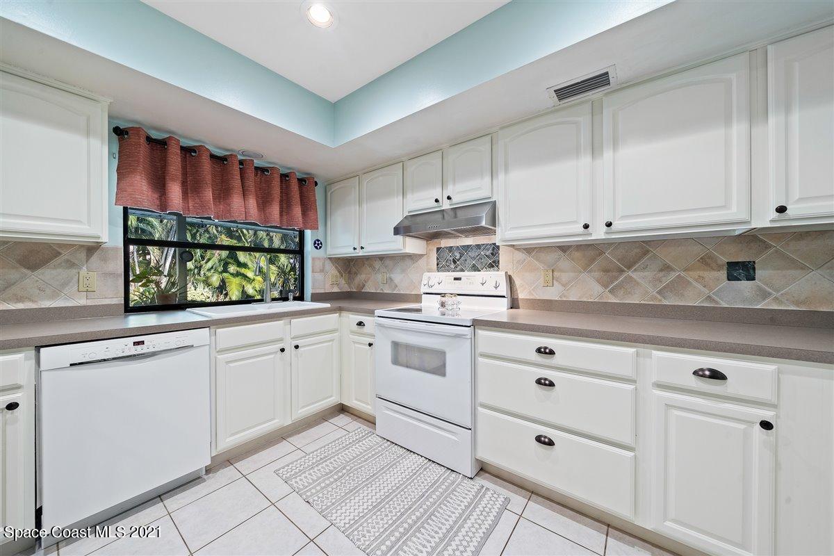 460 Carriage Road Satellite Beach, FL 32937 - Photo 17 of 50 14-DSC0646830