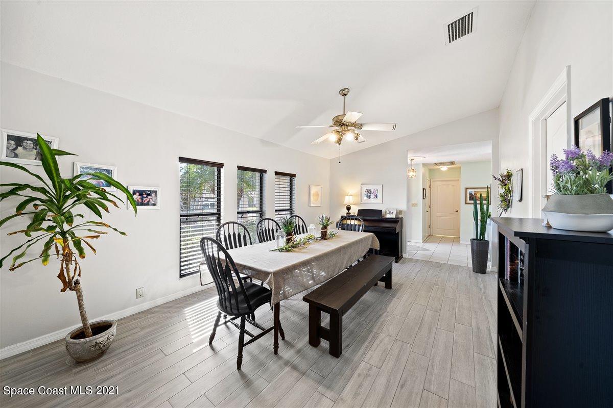 460 Carriage Road Satellite Beach, FL 32937 - Photo 21 of 50 18-DSC0648034