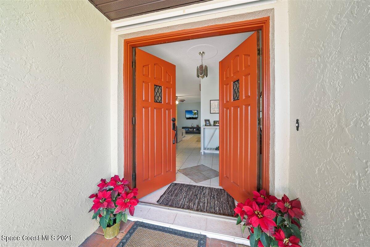 460 Carriage Road Satellite Beach, FL 32937 - Photo 4 of 50 05-DSC0649840