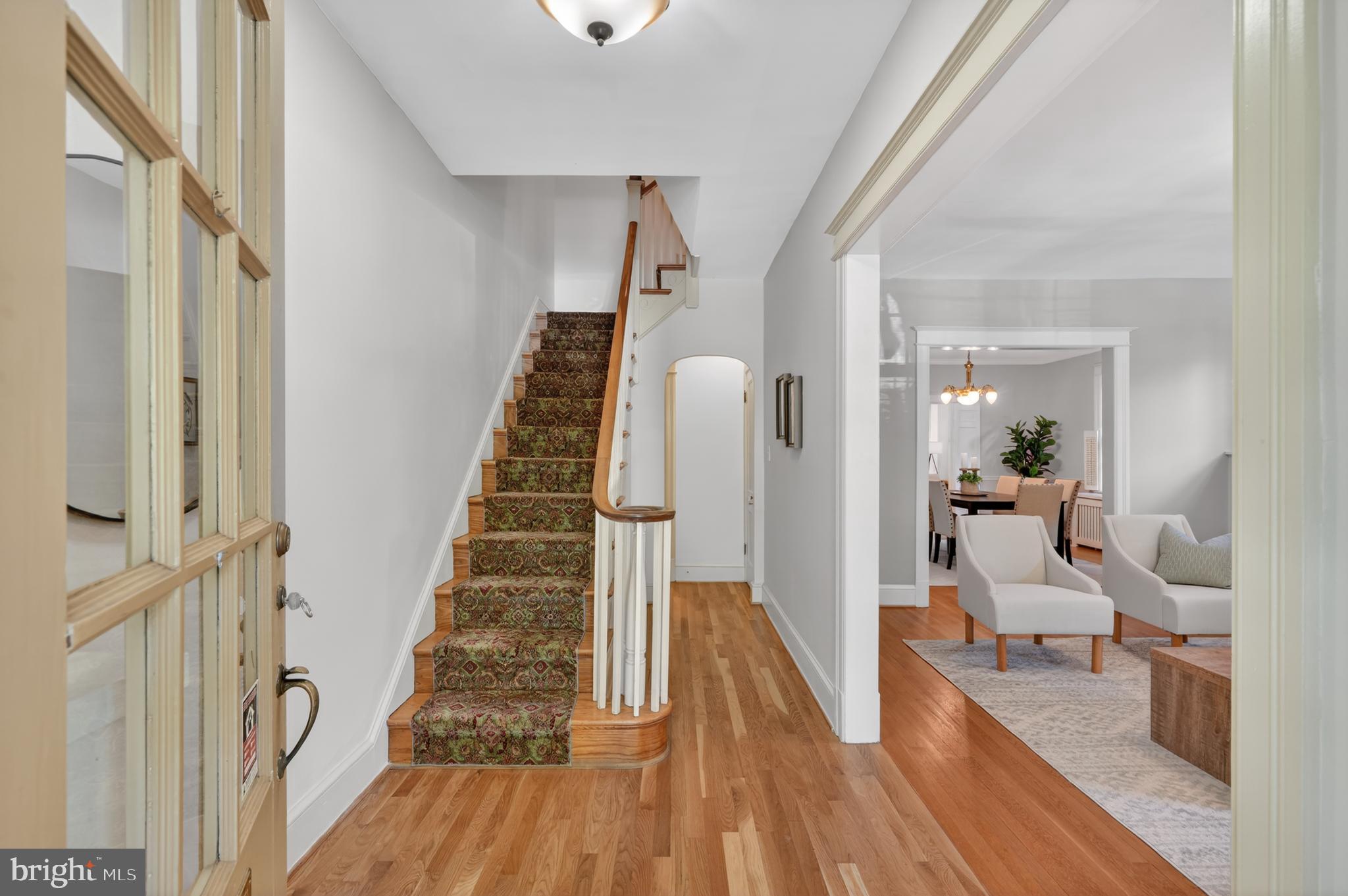 4225 37th Street Northwest Washington, DC 20008 - Photo 4 of 40