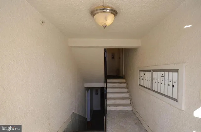 $1,700 | 1380 Bryant Street Northeast, Unit 202, Washington, DC 20018