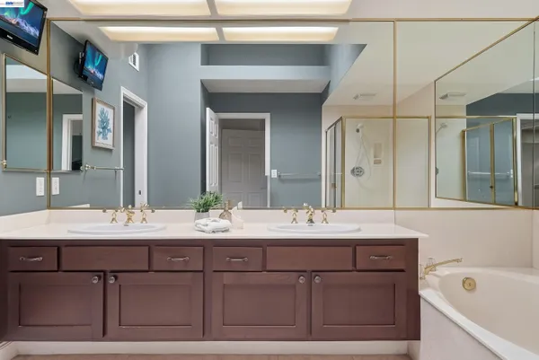 $1,999,888 | 5445 Canyon Crest Drive, San Ramon, CA 94582