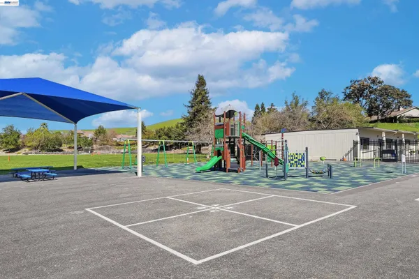 $1,999,888 | 5445 Canyon Crest Drive, San Ramon, CA 94582