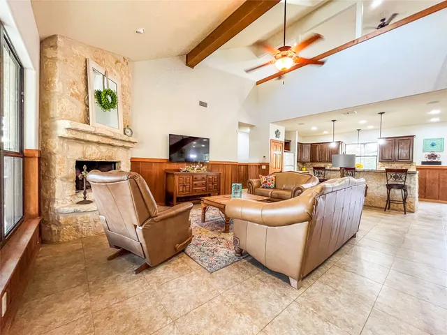 $750,000 | 770 Tierra Linda Drive, Concan, TX 78838