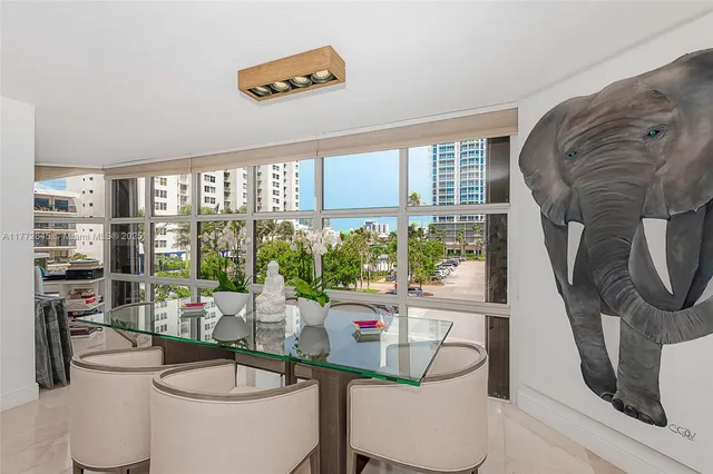 $1,100,000 | 6423 Collins Avenue, Unit 309, Miami Beach, FL 33141