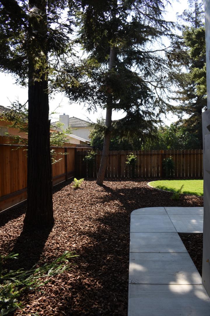 495 Santa Ana Road Hollister, CA 95023 - Photo 2 of 28 Gallery Image 2