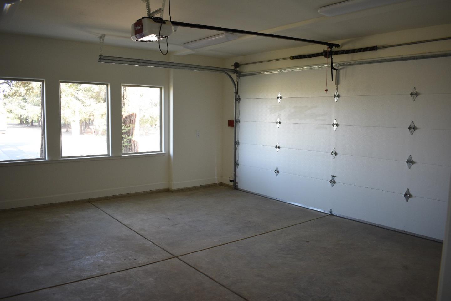 495 Santa Ana Road Hollister, CA 95023 - Photo 12 of 28 Gallery Image 12