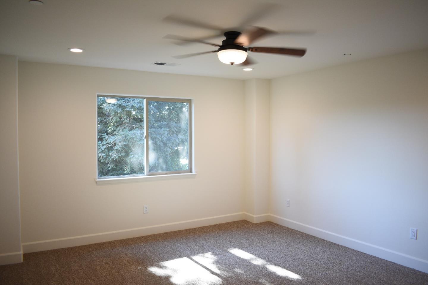 495 Santa Ana Road Hollister, CA 95023 - Photo 21 of 28 Gallery Image 21