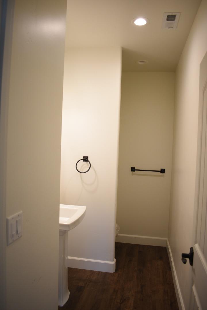 495 Santa Ana Road Hollister, CA 95023 - Photo 27 of 28 Gallery Image 27