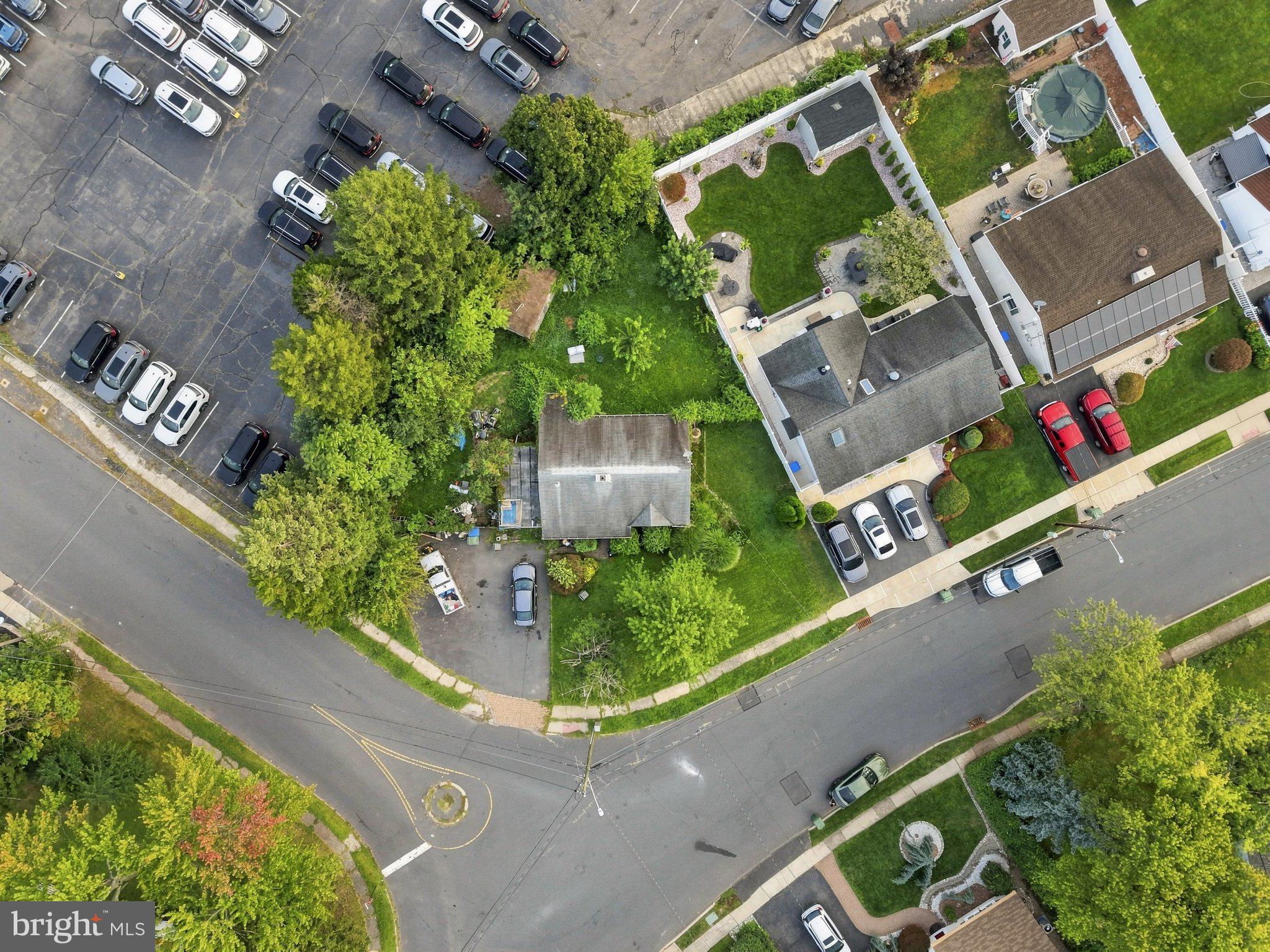 5 Fitch Road Edison, NJ 08817 - Photo 1 of 11 Gallery Image 1