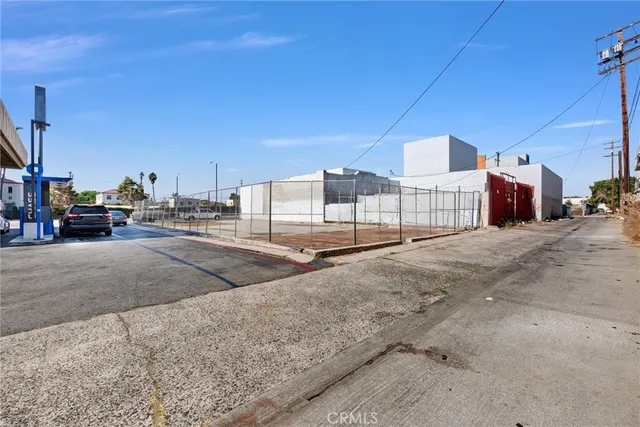 $625,000 | 1041 West Manchester Avenue, Los Angeles, CA 90044