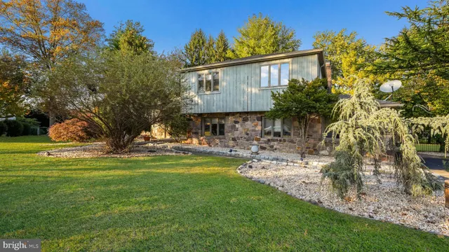 $739,000 | 28 Peter Drive, Richboro, PA 18954