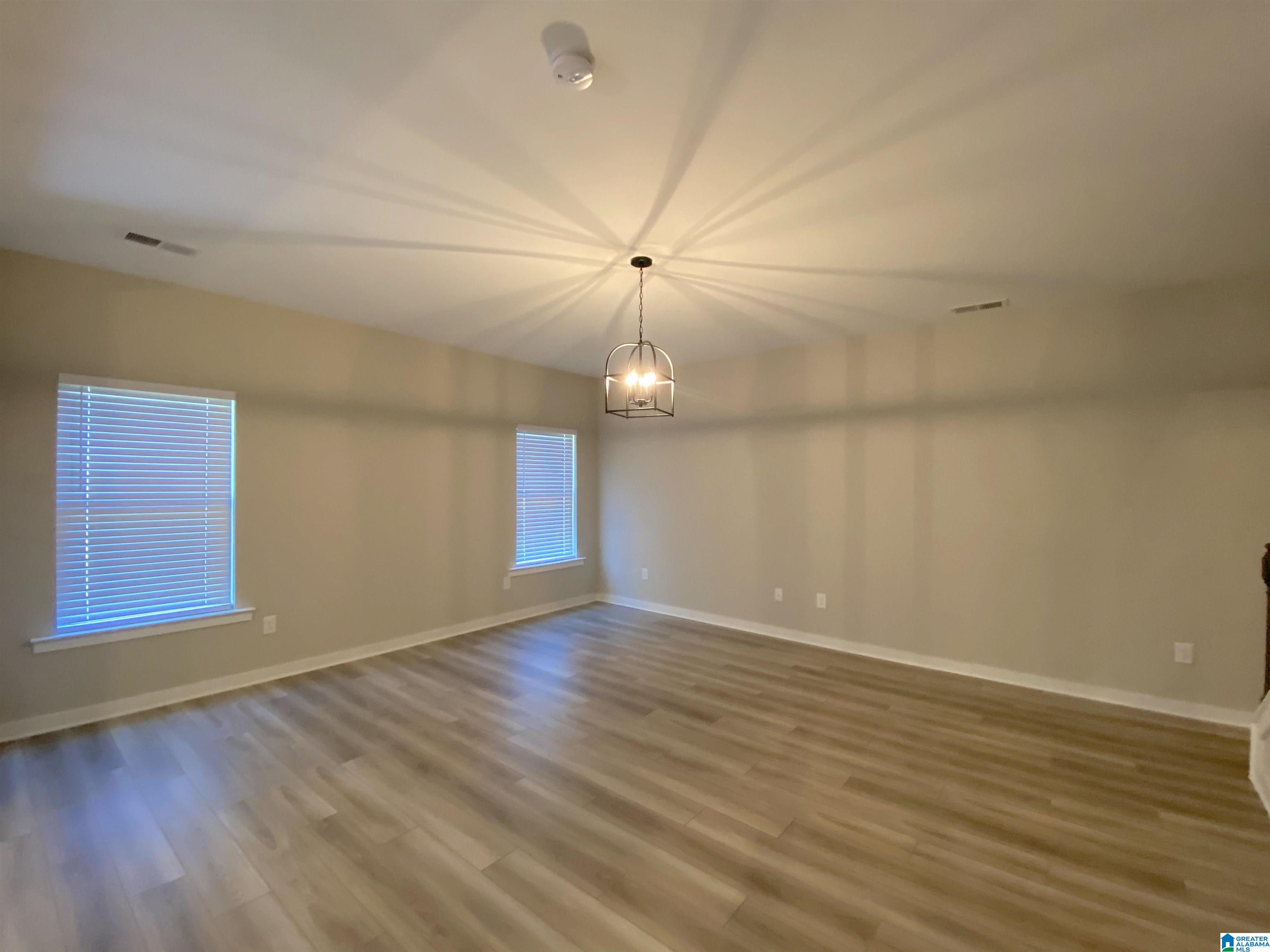 104 Victor Drive Jasper, AL 35501 - Photo 2 of 16
