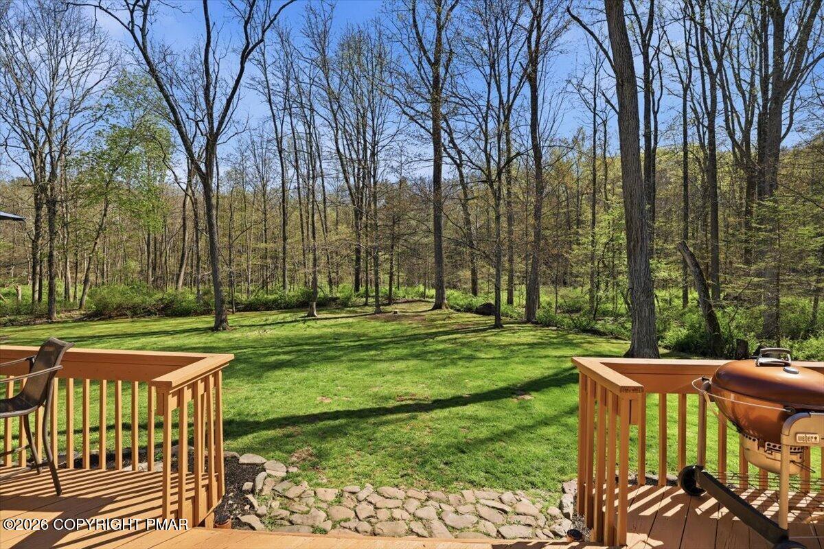 465 Pensyl Creek Road Stroudsburg, PA 18360 - Photo 24 of 71 Flat Backyard