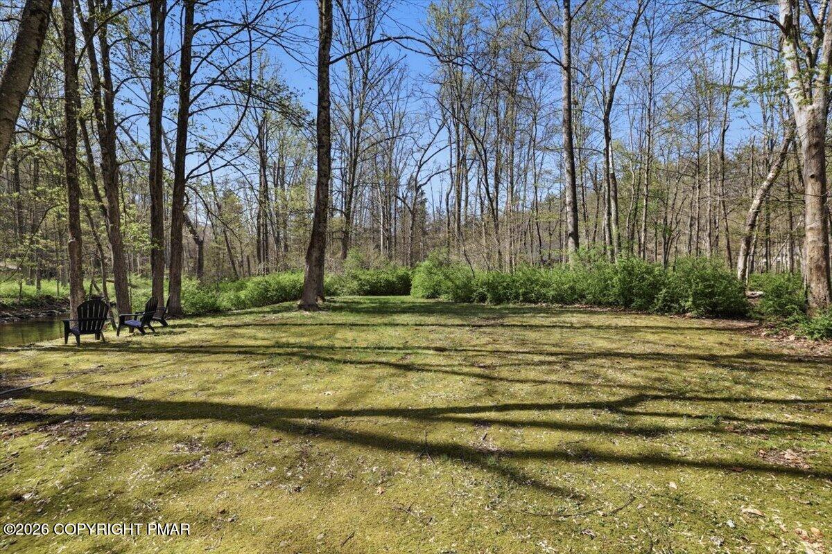 465 Pensyl Creek Road Stroudsburg, PA 18360 - Photo 35 of 71 Large yard