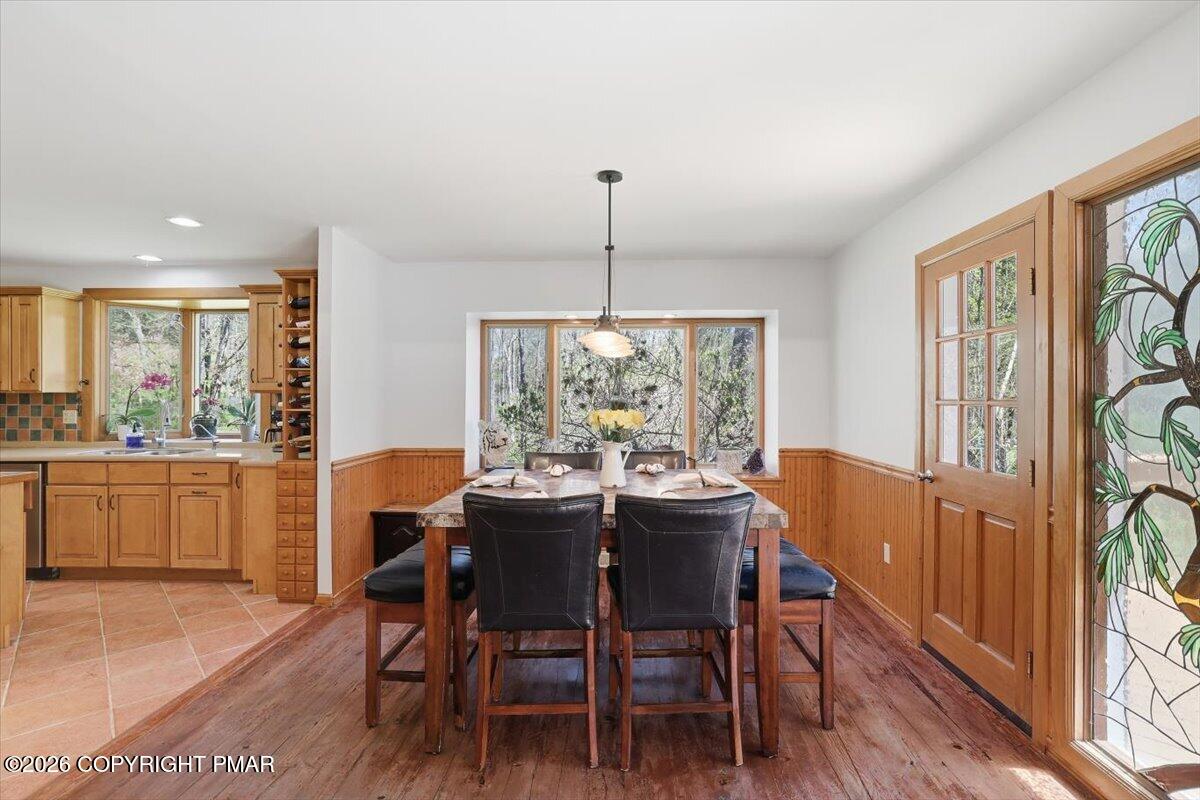 465 Pensyl Creek Road Stroudsburg, PA 18360 - Photo 38 of 71 Dining
