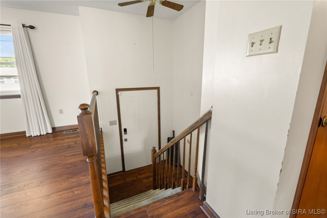 2804 Bishop Road Jeffersonville, IN 47130 - Photo 24 of 40 Gallery Image 24