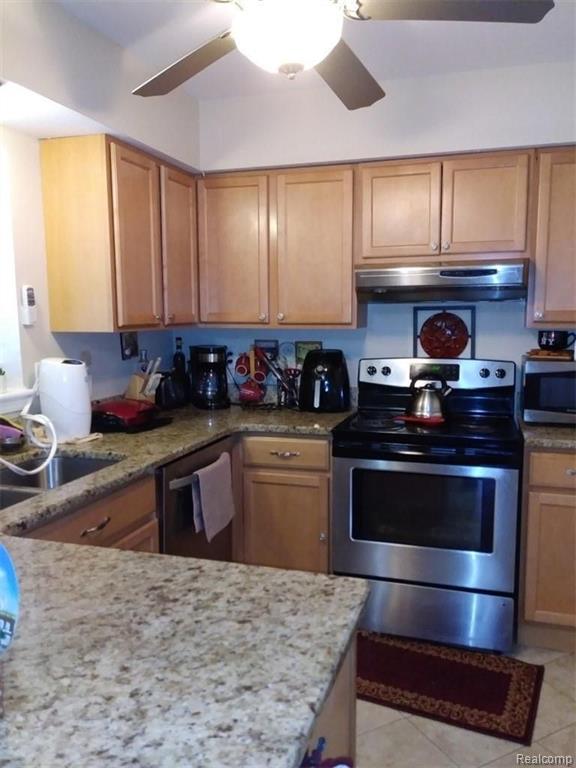 19520 West Eleven Mile Road Lathrup Village, MI 48076 - Photo 9 of 29