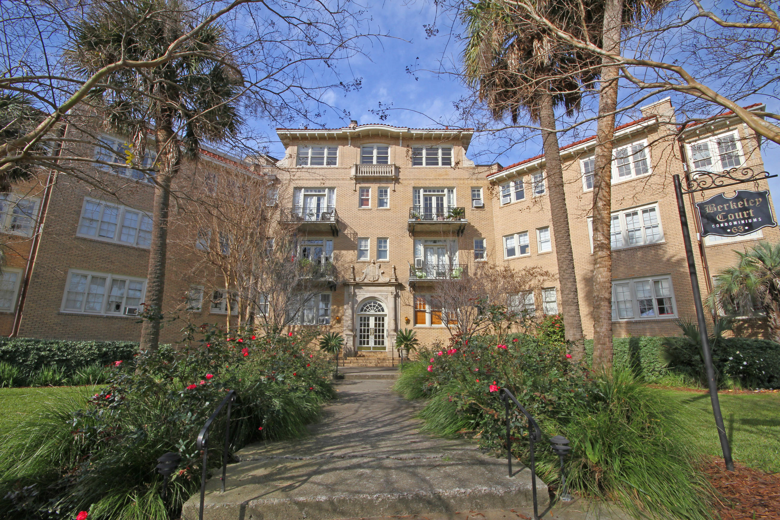 63 Rutledge Avenue, Unit 2 Charleston, SC 29401 - Photo 1 of 11 2 Berkeley Court_building facade