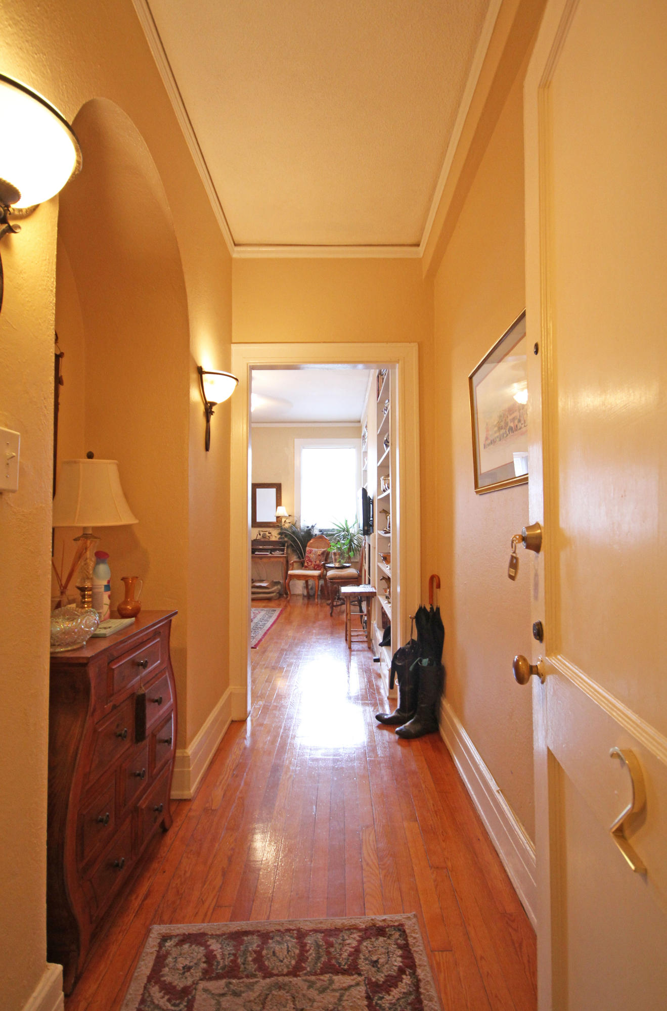 63 Rutledge Avenue, Unit 2 Charleston, SC 29401 - Photo 3 of 11 2 Berkeley Court_entry