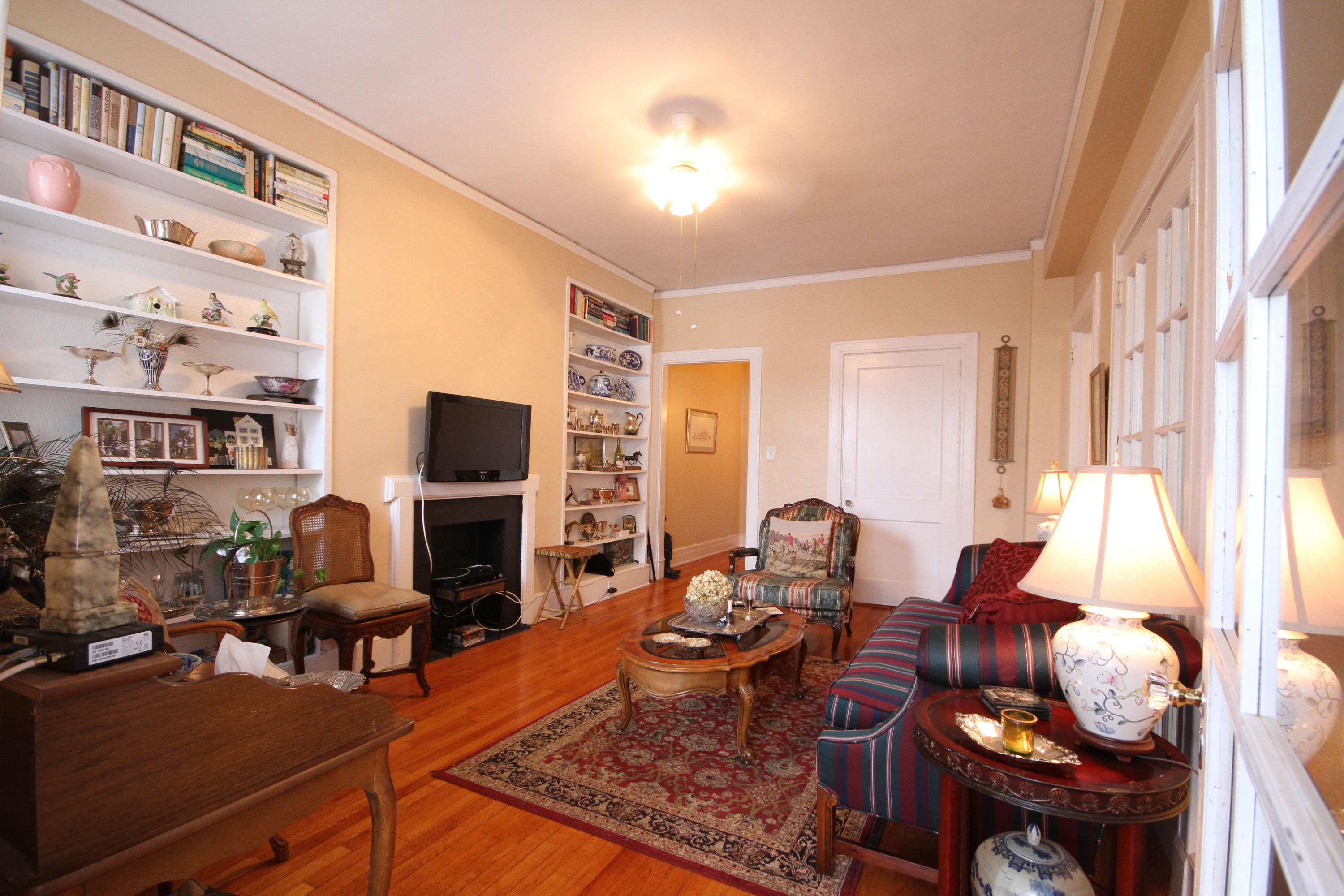 63 Rutledge Avenue, Unit 2 Charleston, SC 29401 - Photo 6 of 11 2 Berkeley Court_living room