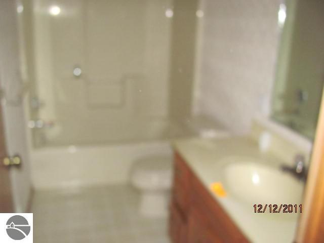 4744 Ridge Crest Road Williamsburg, MI 49690 - Photo 23 of 25 1732426-22.JPG