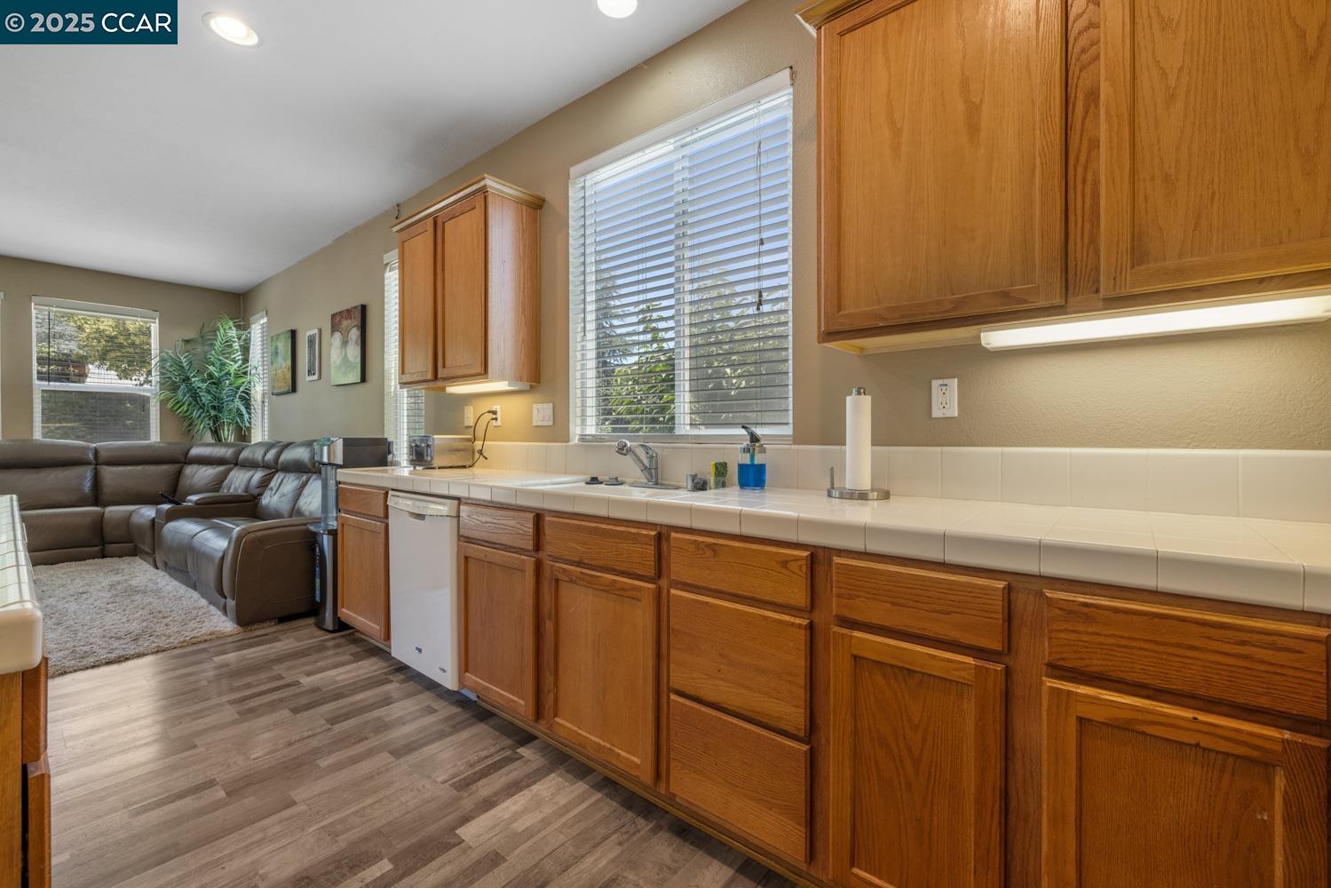 1117 Van Gogh Lane Patterson, CA 95363 - Photo 19 of 55