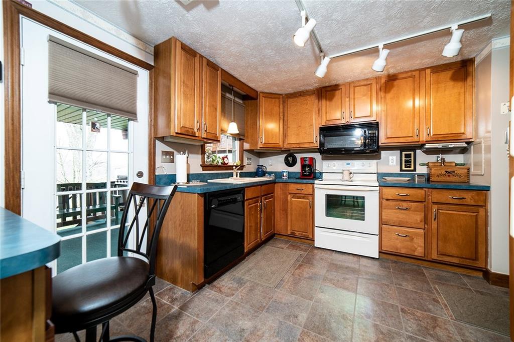89 Fosterville Road Greensburg, PA 15601 - Photo 8 of 24 Gallery Image 8