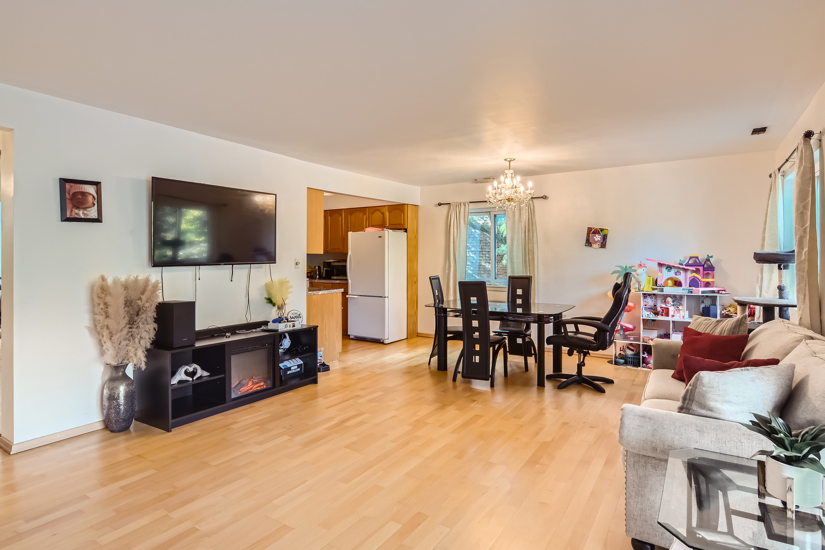 1781 West Algonquin Road, Unit 2B Mount Prospect, IL 60056 - Photo 3 of 11