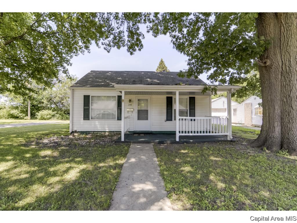 2301 Montgomery Lane Springfield, IL 62703 - Photo 2 of 27 Gallery Image 2