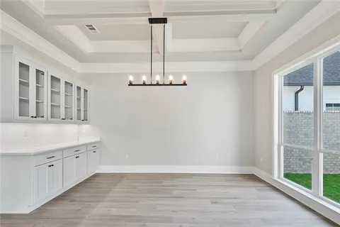 $915,000 | 144 Laura Lane, Covington, LA 70433