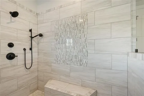 $915,000 | 144 Laura Lane, Covington, LA 70433