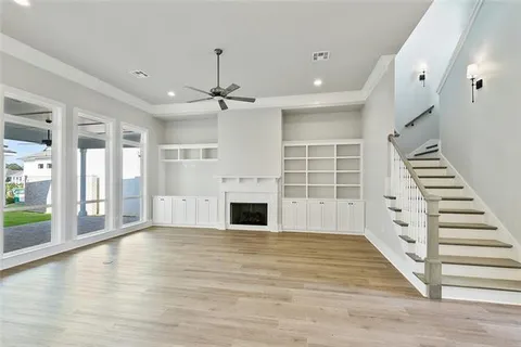 $915,000 | 144 Laura Lane, Covington, LA 70433