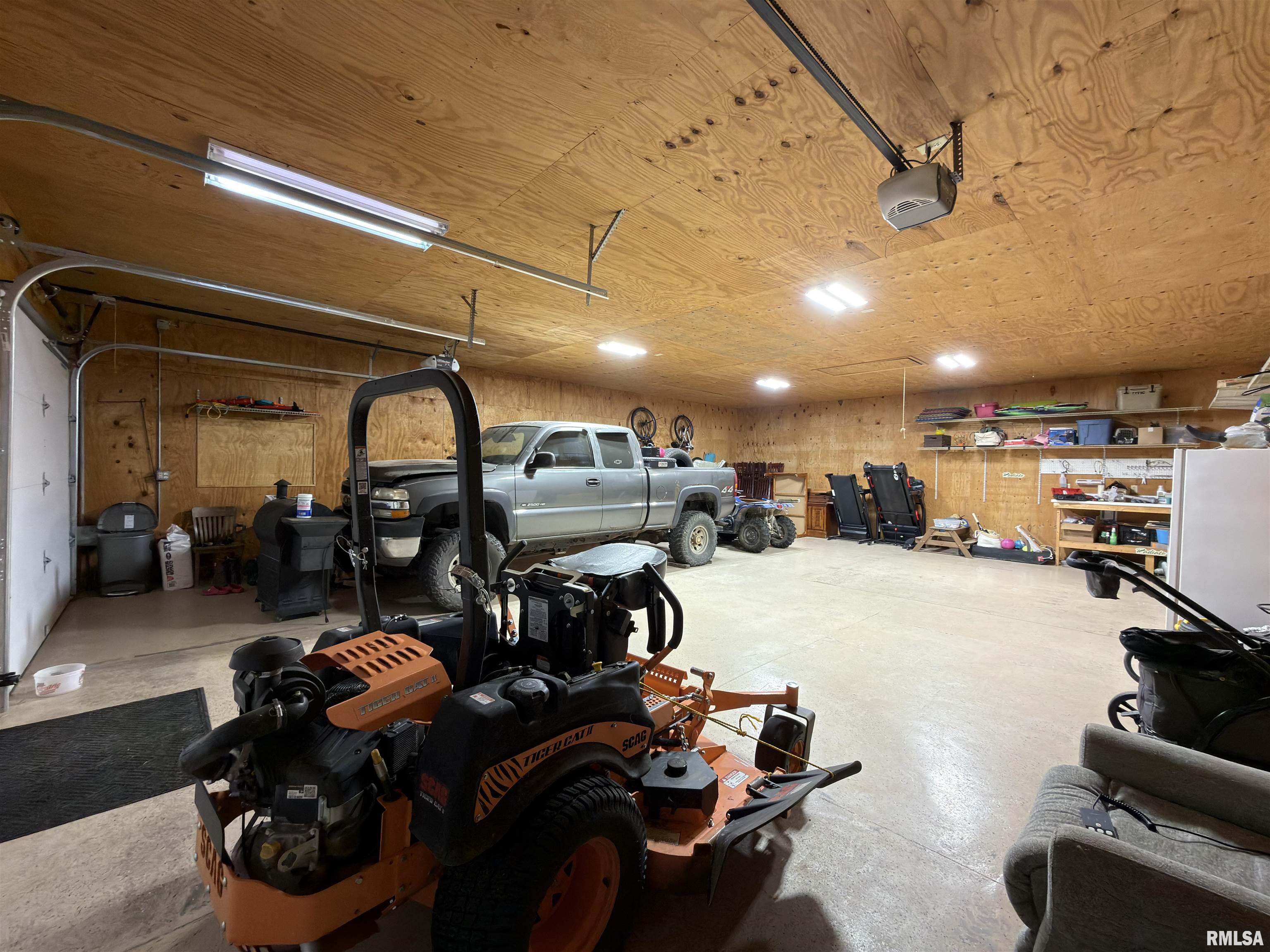 842 Highway 14 Carmi, IL 62821 - Photo 36 of 49