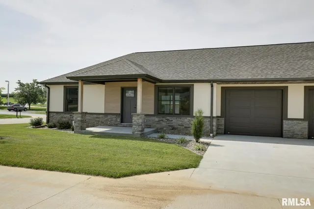 $260,000 | 2829 North 23rd Street, Quincy, IL 62305