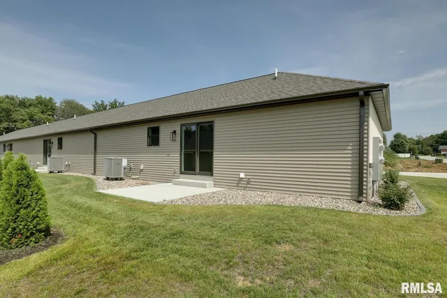$260,000 | 2829 North 23rd Street, Quincy, IL 62305