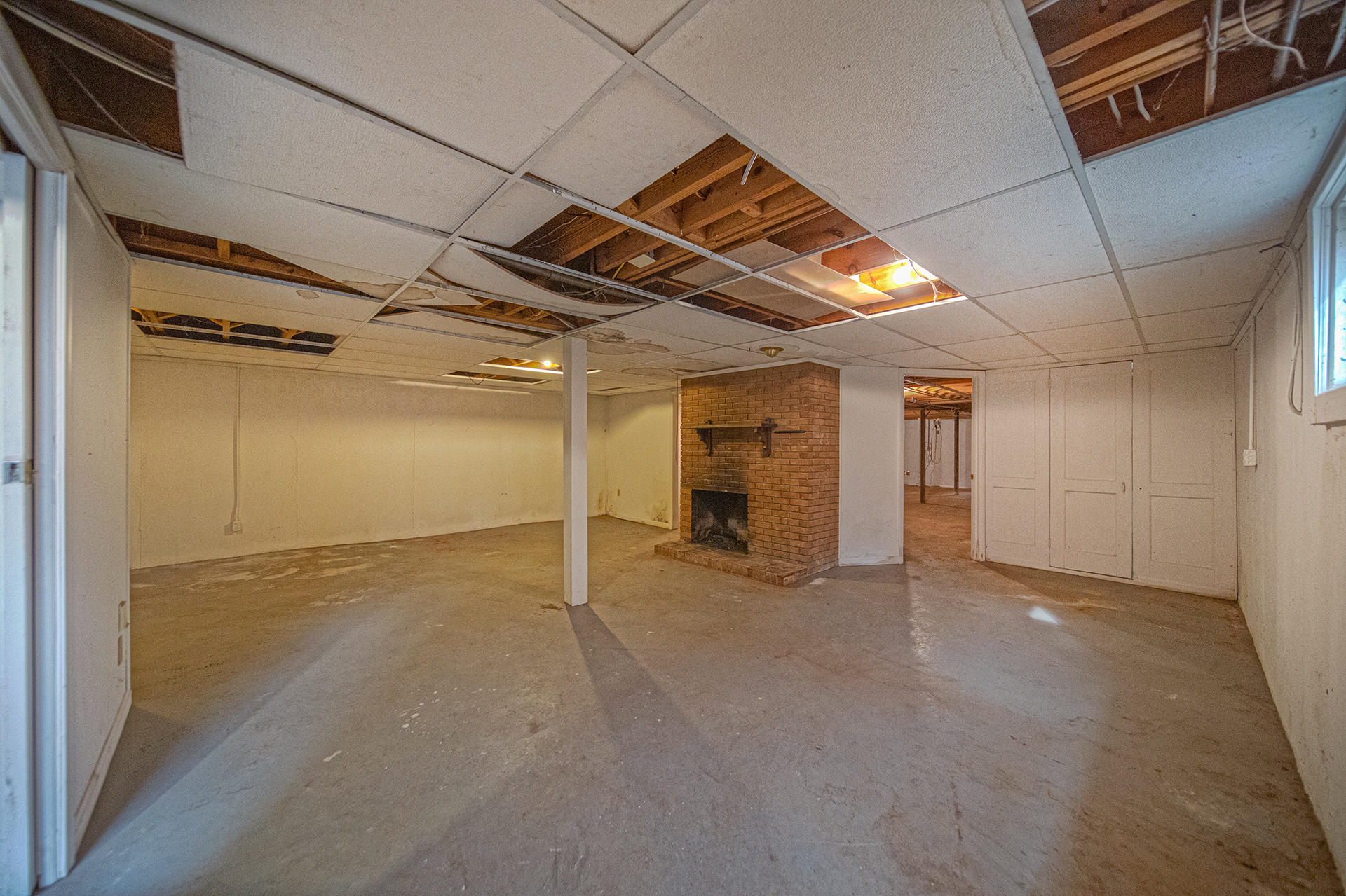 1087 Ross Road Vinton, VA 24179 - Photo 20 of 24 a view of empty room