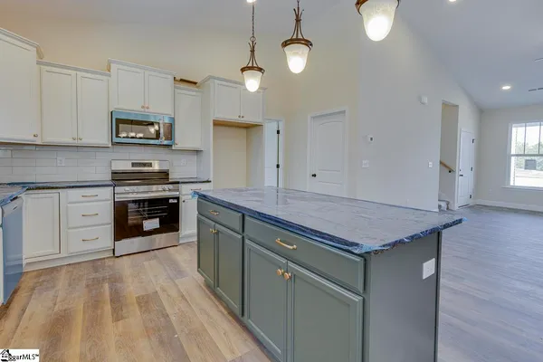$471,000 | 209 Old Glory Court, Pickens, SC 29671