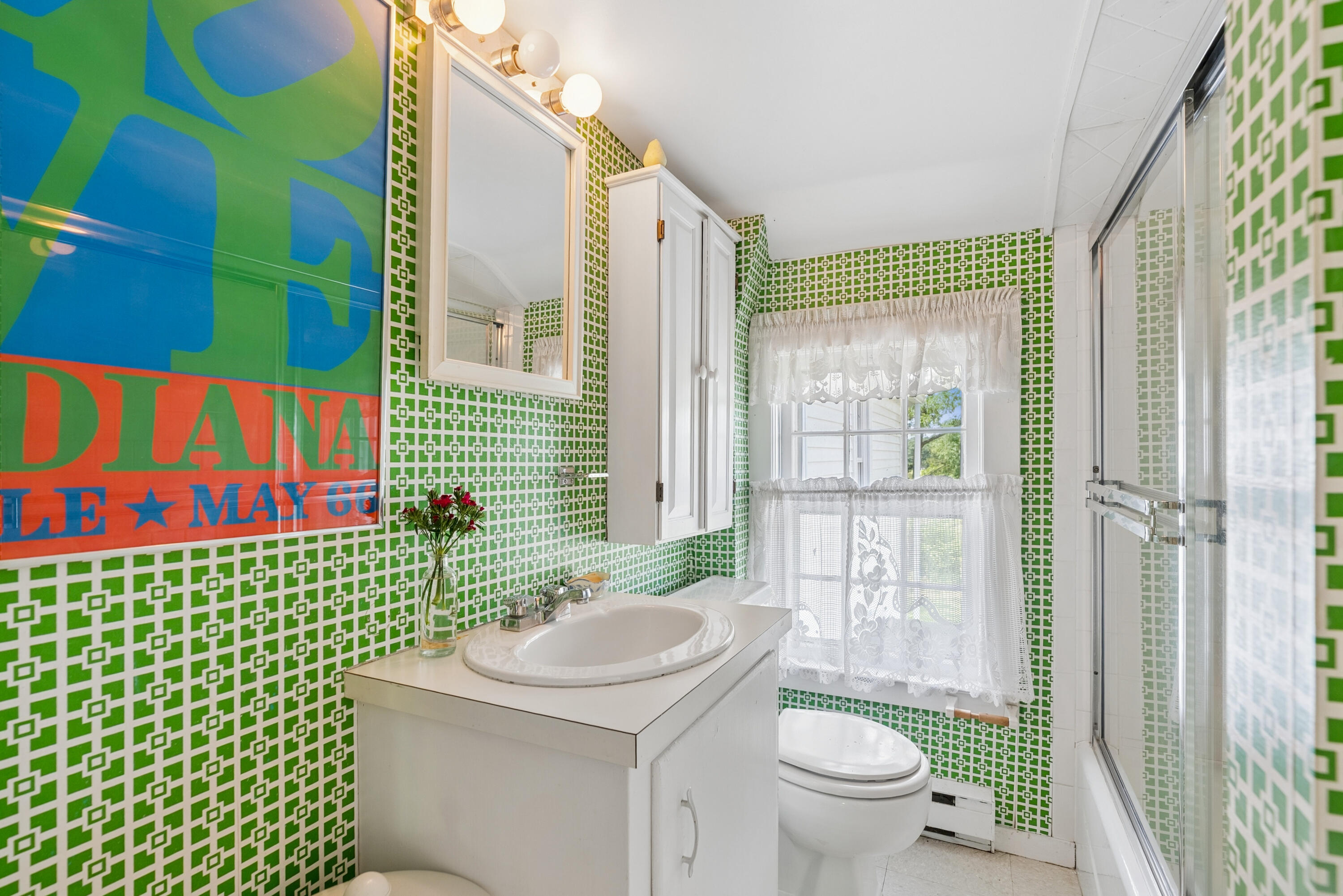 1 River Road Kennebunkport, ME 04046 - Photo 52 of 76 2nd floor Bath
