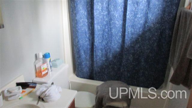 931 Shields Street L'Anse, MI 49946 - Photo 9 of 15