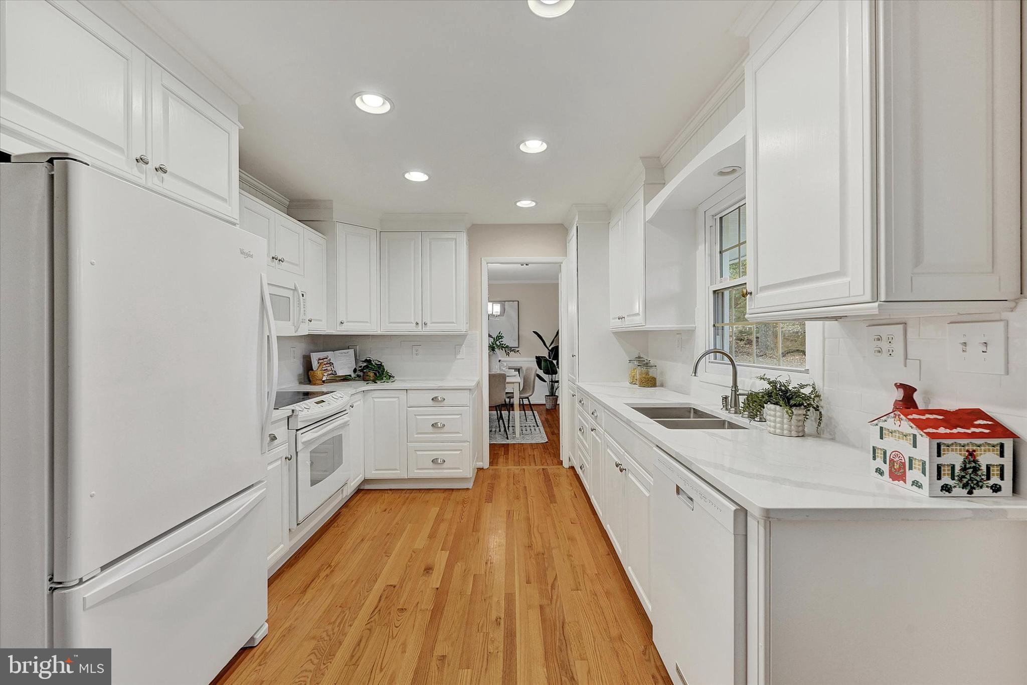 206 Glenwood Road Bel Air, MD 21014 - Photo 3 of 31