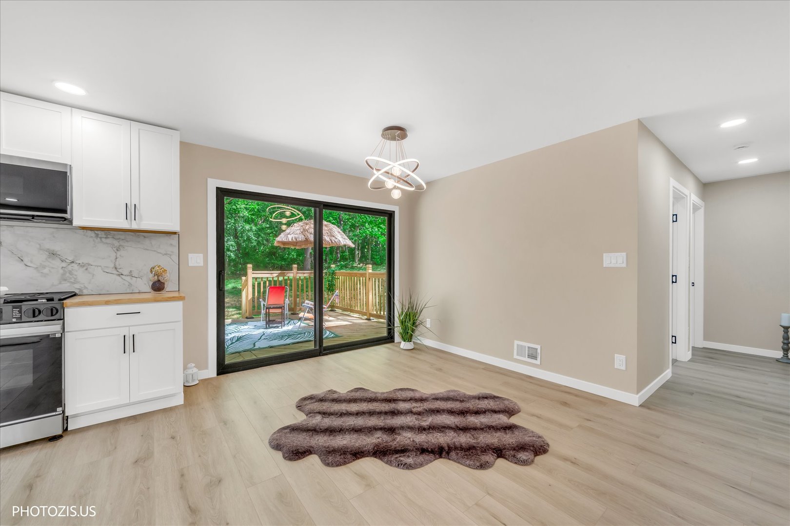 35W302 Pinelands Road St. Charles, IL 60174 - Photo 13 of 49