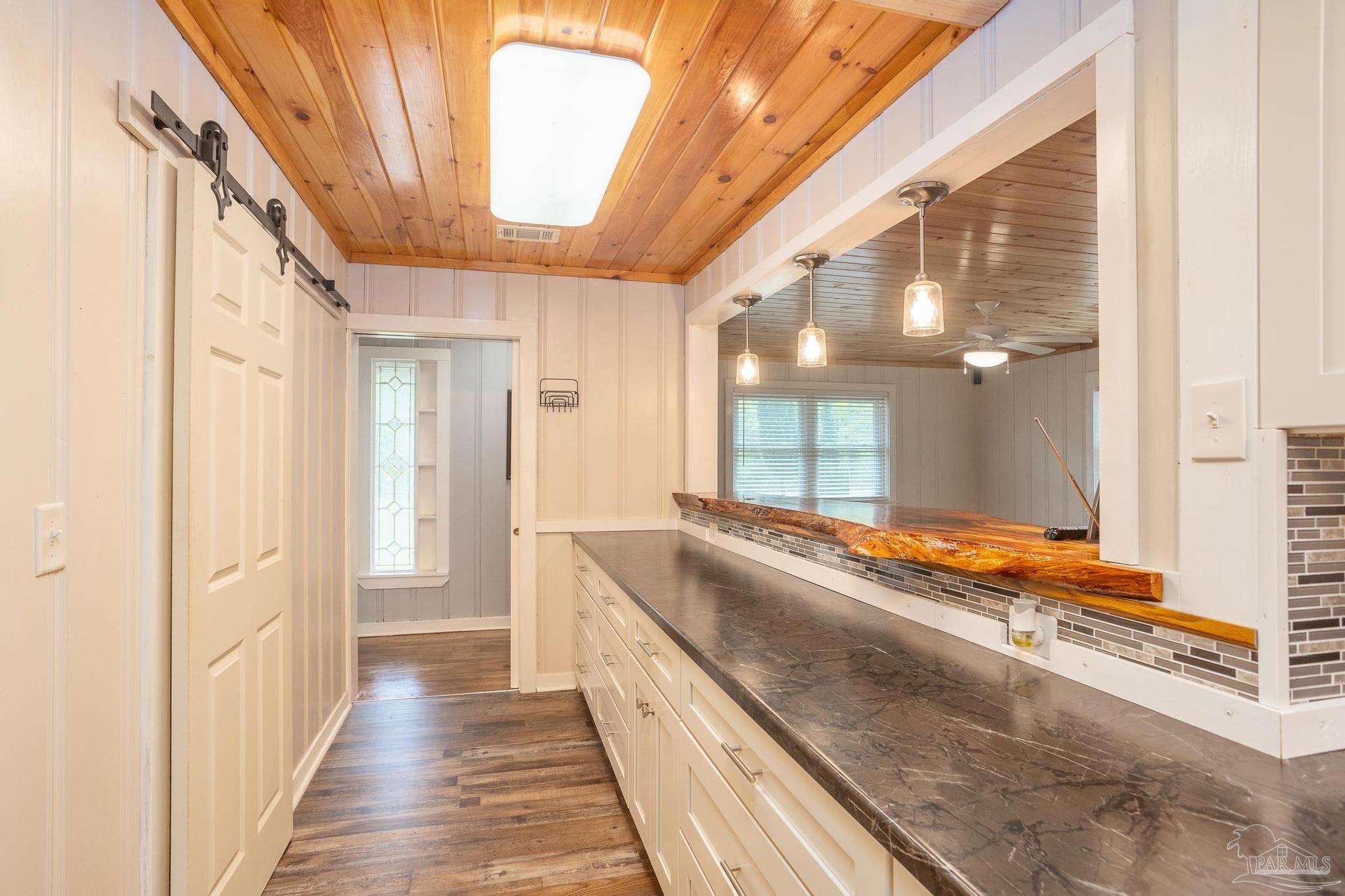 3275 Robertson Road Pensacola, FL 32507 - Photo 12 of 39 Gallery Image 12