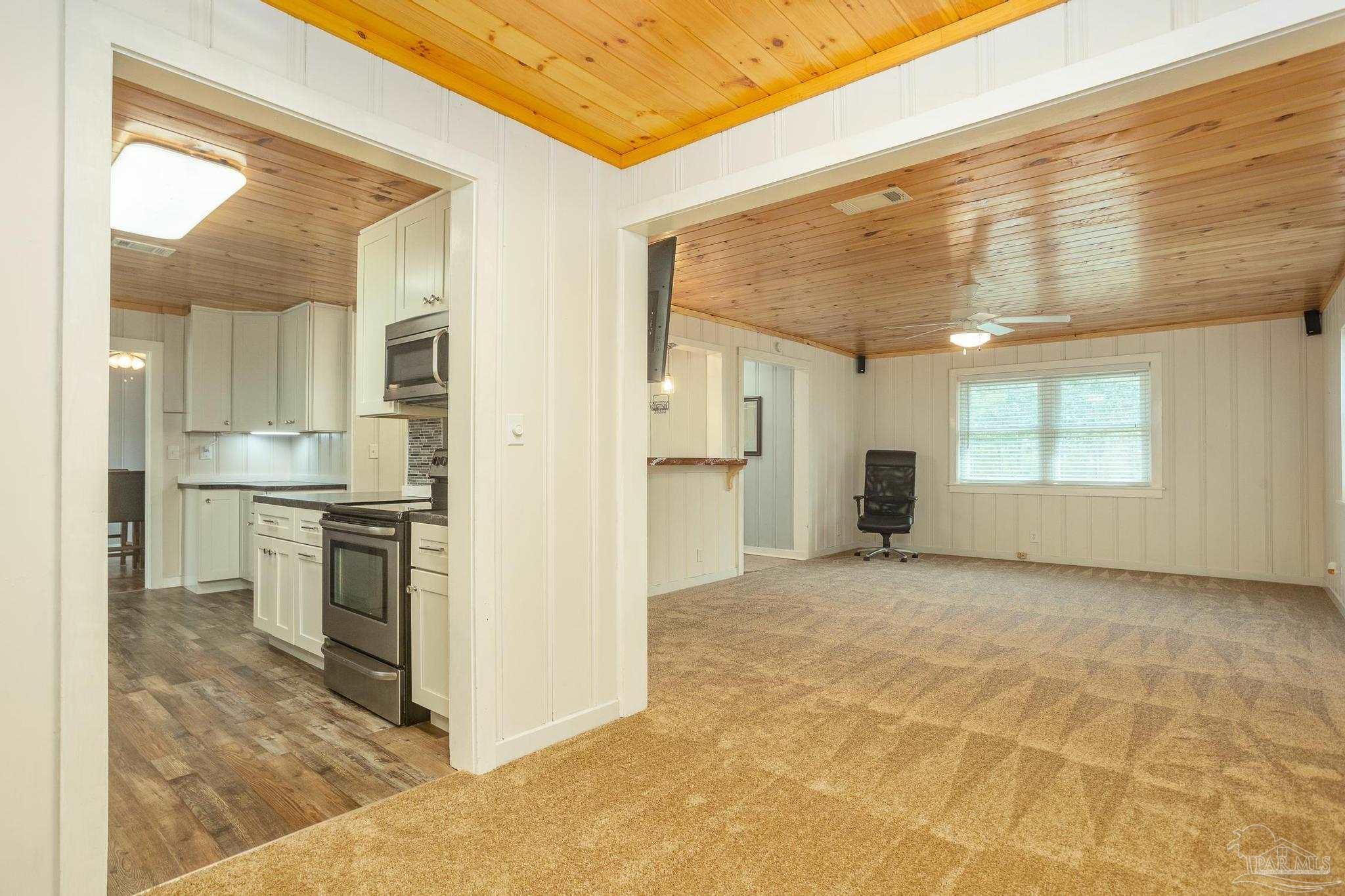 3275 Robertson Road Pensacola, FL 32507 - Photo 17 of 39 Gallery Image 17