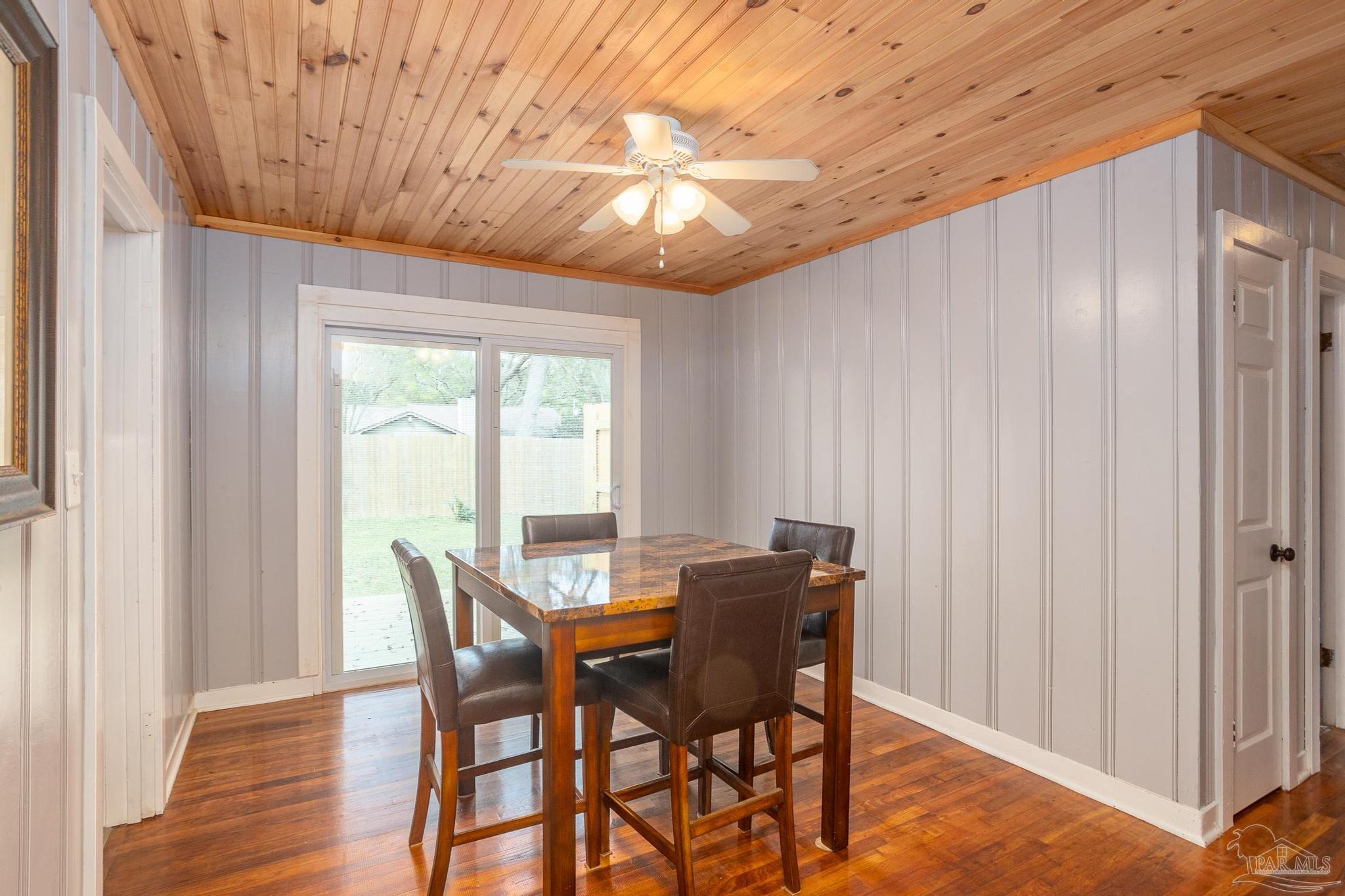 3275 Robertson Road Pensacola, FL 32507 - Photo 10 of 39 Gallery Image 10