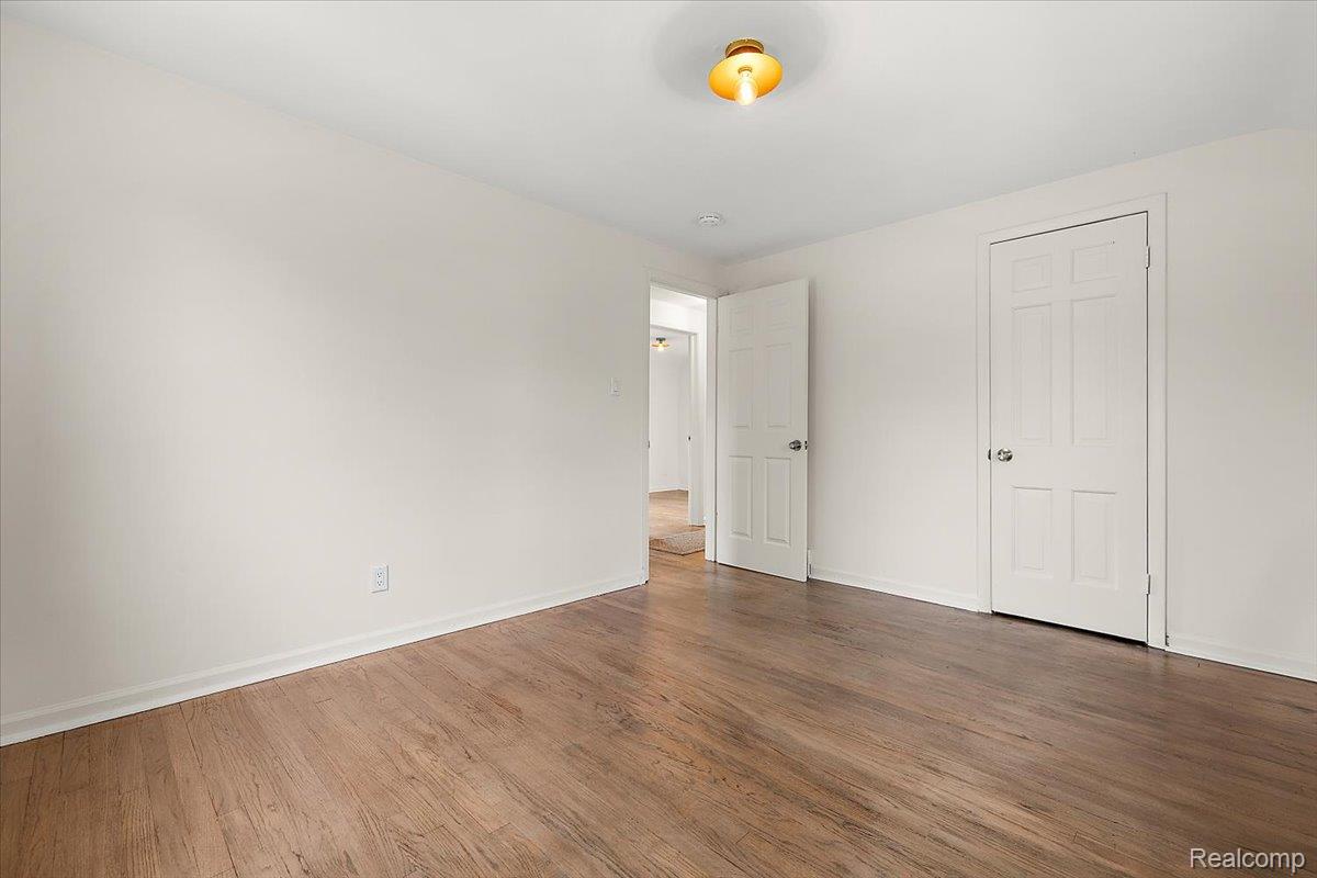 10612 Nottingham Road Detroit, MI 48224 - Photo 18 of 50 36-10612 Nottingham-36.jpg
