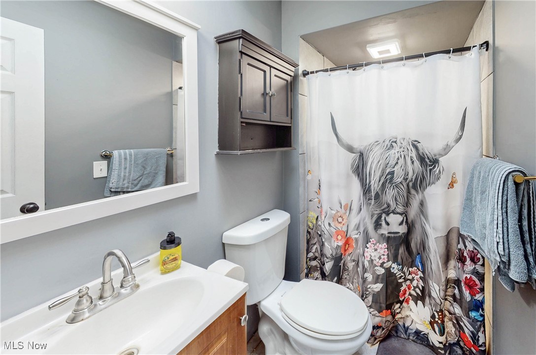 2871 Lynne Road Akron, OH 44312 - Photo 8 of 32 Gallery Image 8