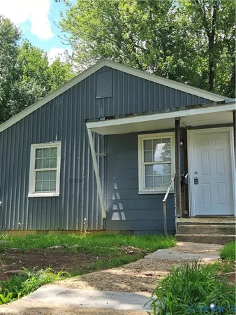 $875 | 1423 Drewry Street, Richmond, VA 23224