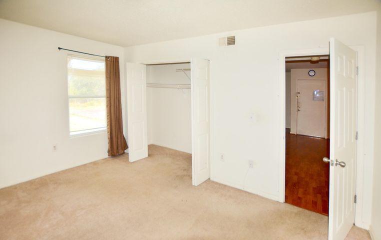 1402 Camp Road, Unit 15G Charleston, SC 29412 - Photo 11 of 14 20200210185633096937000000-o